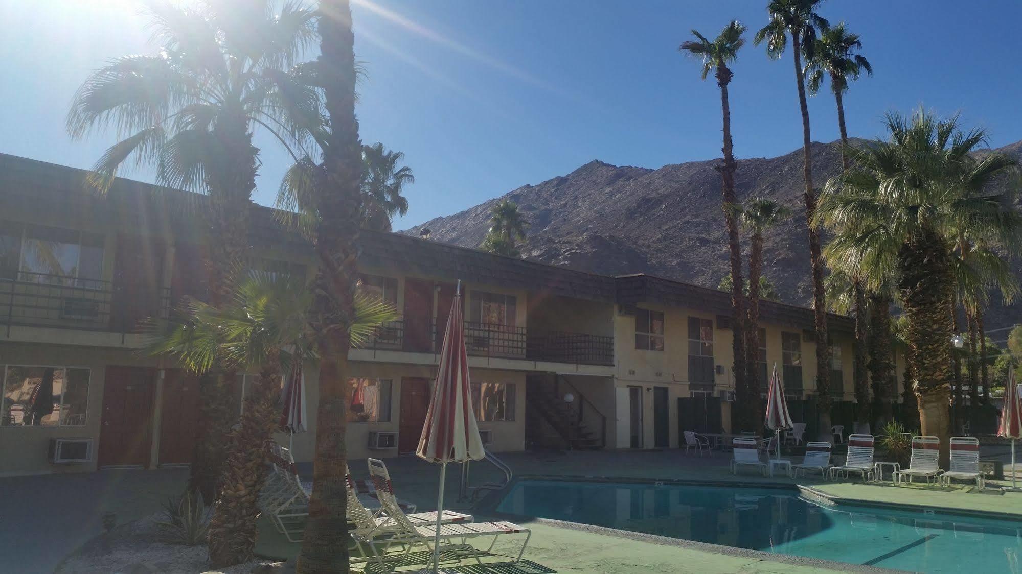 Desert Lodge Palm Springs Buitenkant foto